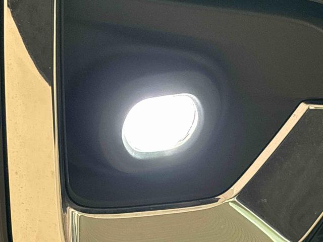 スペーシアカスタムハイブリッドＧＳ　ナビゲーション　ＥＴＣ車載器ＬＥＤオートライト・フォグランプ　電動パーキングブレーキ　プッシュボタンスタート　シートヒーター　アルミホイール（広島県）の中古車