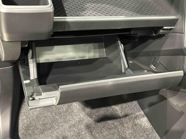 タフトＧ　クロムベンチャー　バックモニター対応カメラスカイフィールトップ　クロムパック　メッキパック　シルバーアンダーガーニッシュ　インテリアアクセント　ＬＥＤオートライト＆フォグランプ　電動パーキングブレーキ　バックカメラ　アルミホイール（広島県）の中古車