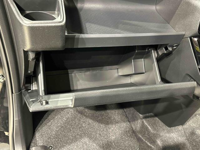 タントカスタムＲＳ　バックモニター対応カメラＬＥＤオートライト　パワースライドドアウェルカムオープン機能　電動パーキングブレーキ　運転席助手席シートヒーター　アルミホイール　キーフリーシステム　　オート電動格納式ドアミラー（広島県）の中古車