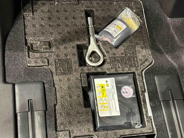 タントカスタムＲＳ　バックモニター対応カメラＬＥＤオートライト　パワースライドドアウェルカムオープン機能　電動パーキングブレーキ　運転席助手席シートヒーター　アルミホイール　キーフリーシステム　　オート電動格納式ドアミラー（広島県）の中古車