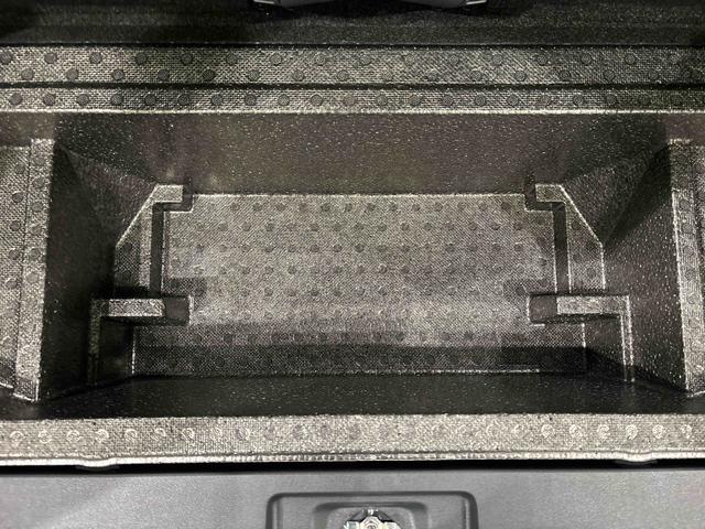 タントカスタムＲＳ　バックモニター対応カメラＬＥＤオートライト　パワースライドドアウェルカムオープン機能　電動パーキングブレーキ　運転席助手席シートヒーター　アルミホイール　キーフリーシステム　　オート電動格納式ドアミラー（広島県）の中古車