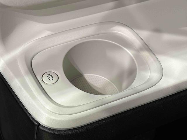 ムーヴキャンバスストライプスＧ　運転席・助手席シートヒーター　キーフリー（広島県）の中古車