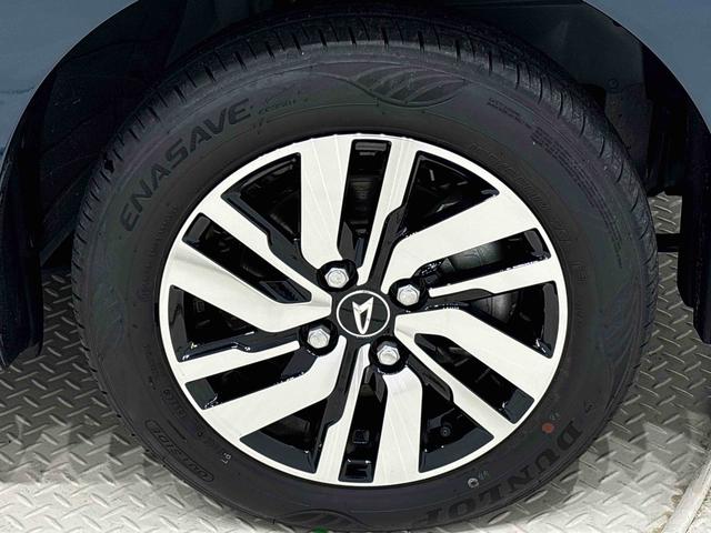 トールカスタムＧ　９インチディスプレイオーディオ　バックカメラＬＥＤヘッドランプ・フォグランプ　　１４インチアルミホイール　オートライト　プッシュボタンスタート　クルーズコントロール　　コーナーセンサー　パワースライドドア　キーフリーシステム（広島県）の中古車