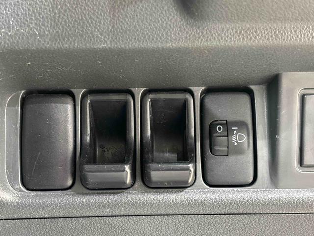 ハイゼットトラックエアコン・パワステ　スペシャル４ＷＤ　マニュアル　マニュアルエアコン　パワーステアリング　ヘッドライトレベリング　バイザー　スペアタイヤ　ガードフレームＡＭＦＭラジオ（広島県）の中古車