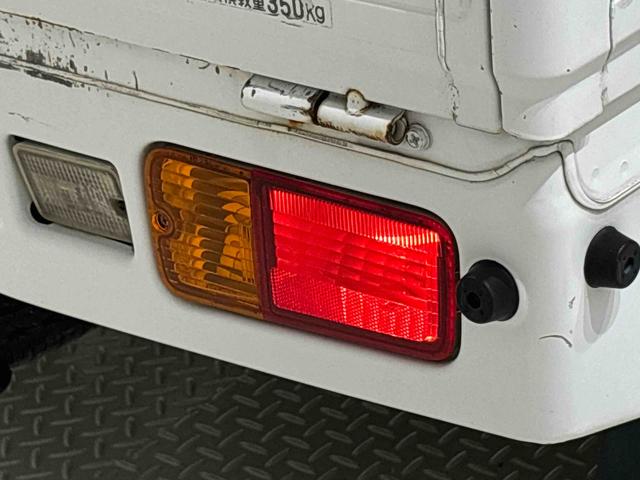 ハイゼットトラックエアコン・パワステ　スペシャル４ＷＤ　マニュアル　マニュアルエアコン　パワーステアリング　ヘッドライトレベリング　バイザー　スペアタイヤ　ガードフレームＡＭＦＭラジオ（広島県）の中古車