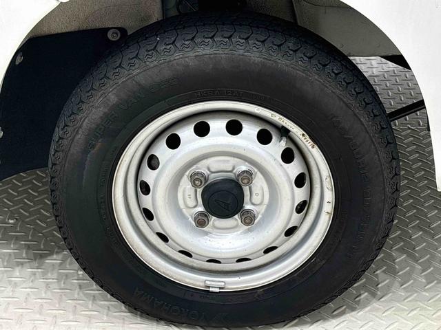 ハイゼットトラックエアコン・パワステ　スペシャル４ＷＤ　マニュアル　マニュアルエアコン　パワーステアリング　ヘッドライトレベリング　バイザー　スペアタイヤ　ガードフレームＡＭＦＭラジオ（広島県）の中古車