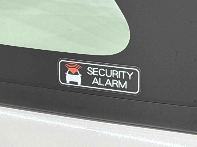 ムーヴキャンバスＸリミテッドメイクアップ　ＳＡII　カーナビ　バックカメラ付ＬＥＤヘッドランプ・フォグランプ　置き楽ボックス　オートライト　プッシュボタンスタート　セキュリティアラーム　パノラマモニター対応カメラ　両側パワースライドドア（広島県）の中古車