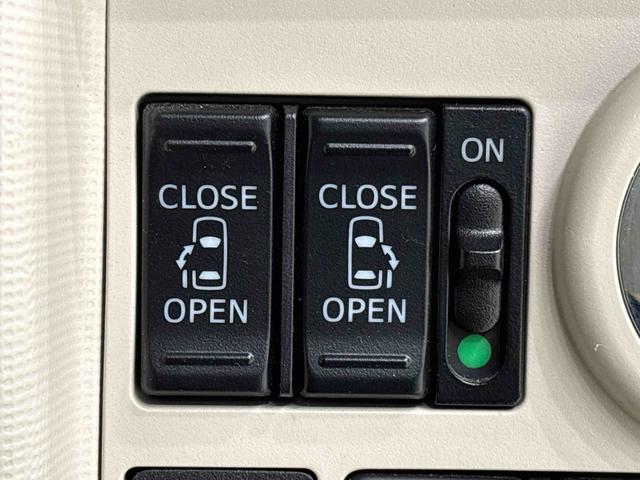 ムーヴキャンバスＸメイクアップリミテッド　ＳＡIII　ナビ　全方位モニターＥＴＣ車載器　ドライブレコーダー　後席両側パワースライドドア　ハロゲンヘッドライト　ＬＥＤフォグランプ　サイドエアバッグ　オートライト　オートエアコン　プッシュボタンスタート　キーフリーシステム（広島県）の中古車