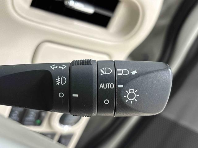 ムーヴキャンバスＸメイクアップリミテッド　ＳＡIII　ナビ　全方位モニターＥＴＣ車載器　ドライブレコーダー　後席両側パワースライドドア　ハロゲンヘッドライト　ＬＥＤフォグランプ　サイドエアバッグ　オートライト　オートエアコン　プッシュボタンスタート　キーフリーシステム（広島県）の中古車