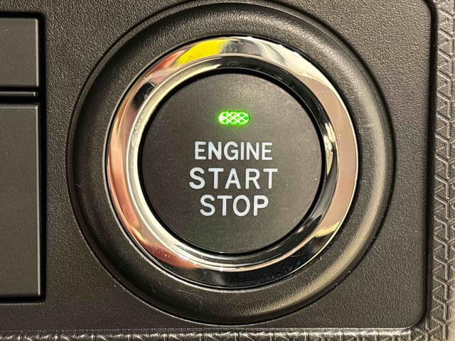 タントＸ　９インチ純正ナビゲーション　運転席・助手席シートヒーター純正ナビ装着用アップグレードパック　ドライブレコーダー両側スライド片側電動スライドドア　運転席シートリフター　チルトステアリング　運転席ロングスライドシート　キーフリーシステム（広島県）の中古車