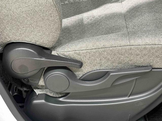 タントＸ　９インチ純正ナビゲーション　運転席・助手席シートヒーター純正ナビ装着用アップグレードパック　ドライブレコーダー両側スライド片側電動スライドドア　運転席シートリフター　チルトステアリング　運転席ロングスライドシート　キーフリーシステム（広島県）の中古車