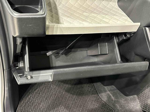 タントＸ　９インチ純正ナビゲーション　運転席・助手席シートヒーター純正ナビ装着用アップグレードパック　ドライブレコーダー両側スライド片側電動スライドドア　運転席シートリフター　チルトステアリング　運転席ロングスライドシート　キーフリーシステム（広島県）の中古車