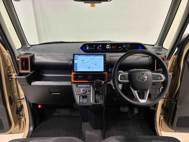 タントファンクロスターボ　１０インチナビ　ＥＴＣ　ドラレコパノラマカメラ　プッシュボタンスタート　両側電動スライドドア　パワースライドドア予約オープン機能　ミラクルオープンドア　シートバックテーブル　運転席助手席シートヒーター　運転席シートリフター（広島県）の中古車