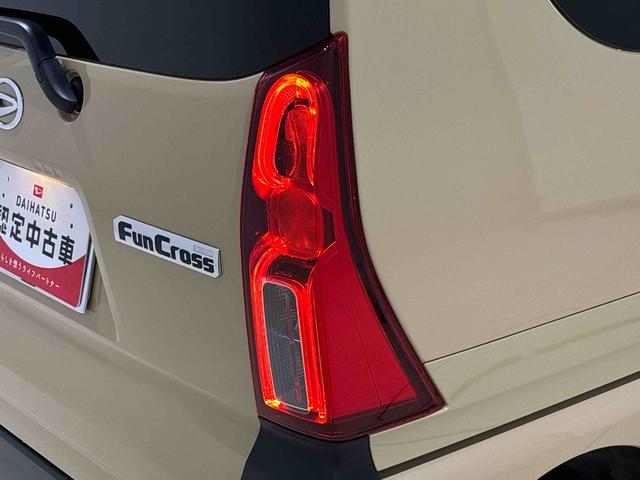 タントファンクロスターボ　１０インチナビ　ＥＴＣ　ドラレコパノラマカメラ　プッシュボタンスタート　両側電動スライドドア　パワースライドドア予約オープン機能　ミラクルオープンドア　シートバックテーブル　運転席助手席シートヒーター　運転席シートリフター（広島県）の中古車