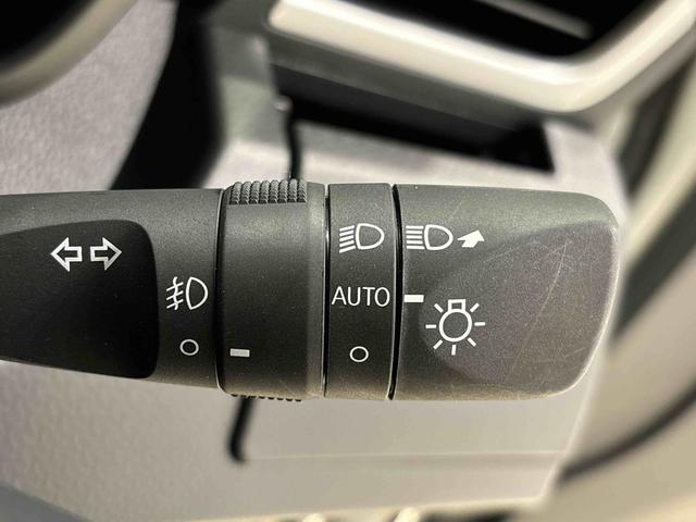 トールカスタムＧ　９インチディスプレイオーディオ・カメラＬＥＤヘッドランプ・フォグランプ　　１４インチアルミホイール　オートライト　プッシュボタンスタート　クルーズコントロール　　コーナーセンサー　パワースライドドア　キーフリーシステム（広島県）の中古車