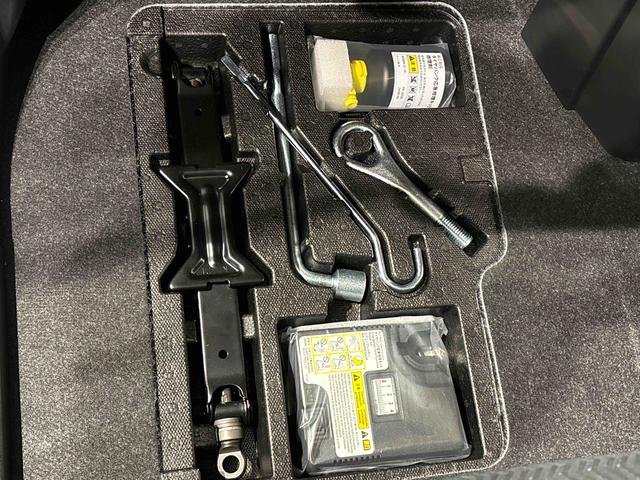 トールカスタムＧ　９インチディスプレイオーディオ・カメラＬＥＤヘッドランプ・フォグランプ　　１４インチアルミホイール　オートライト　プッシュボタンスタート　クルーズコントロール　　コーナーセンサー　パワースライドドア　キーフリーシステム（広島県）の中古車