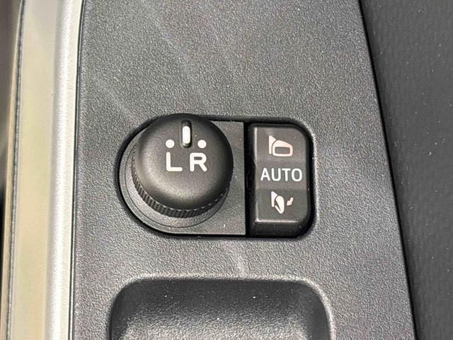 トールカスタムＧ９インチディスプレイオーディオ　バックカメラ　アルミホイール　オートライト　プッシュボタンスタート　クルーズコントロール　　コーナーセンサー　パワースライドドア　キーフリーシステム（広島県）の中古車