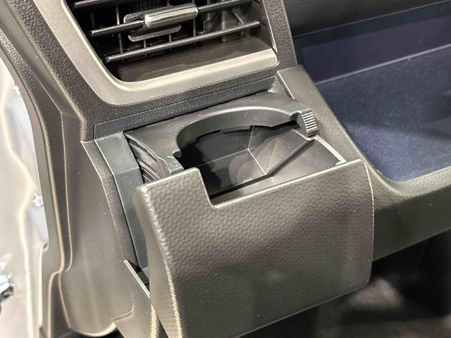 トールカスタムＧ９インチディスプレイオーディオ　バックカメラ　アルミホイール　オートライト　プッシュボタンスタート　クルーズコントロール　　コーナーセンサー　パワースライドドア　キーフリーシステム（広島県）の中古車