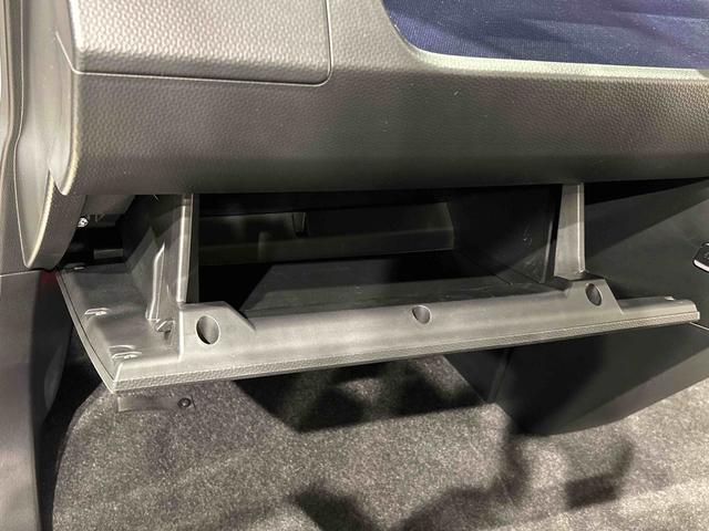 トールカスタムＧ９インチディスプレイオーディオ　バックカメラ　アルミホイール　オートライト　プッシュボタンスタート　クルーズコントロール　　コーナーセンサー　パワースライドドア　キーフリーシステム（広島県）の中古車