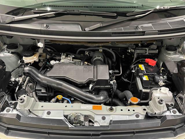 トールカスタムＧ９インチディスプレイオーディオ　バックカメラ　アルミホイール　オートライト　プッシュボタンスタート　クルーズコントロール　　コーナーセンサー　パワースライドドア　キーフリーシステム（広島県）の中古車