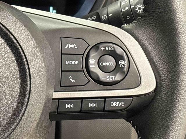 ロッキープレミアムＧ　ＨＥＶＬＥＤヘッドランプ・フォグランプ　全車速追従機能付アダプティブクルーズコントロール　レーンキープコントロール　ブラインドスポットモニター　１７インチアルミホイール　シートヒーター（広島県）の中古車