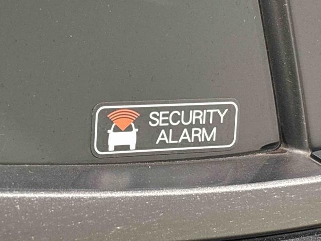 ロッキープレミアムＧ　ＨＥＶＬＥＤヘッドランプ・フォグランプ　全車速追従機能付アダプティブクルーズコントロール　レーンキープコントロール　ブラインドスポットモニター　１７インチアルミホイール　シートヒーター（広島県）の中古車