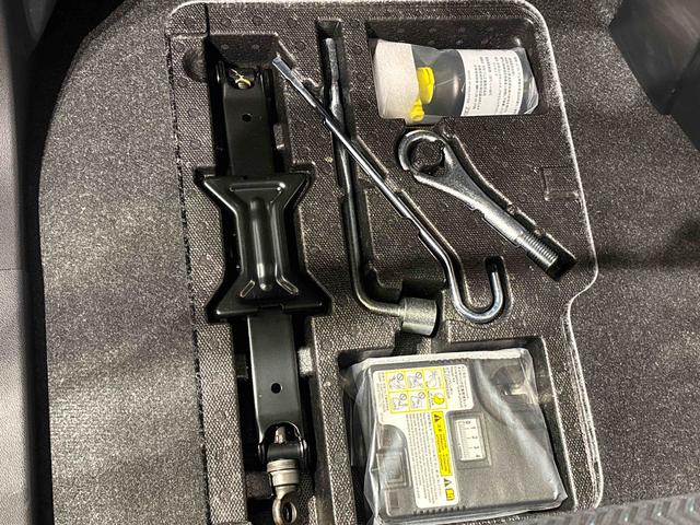 トールカスタムＧ　　９インチディスプレイオーディオＬＥＤヘッドランプ・フォグランプ　　１４インチアルミホイール　オートライト　プッシュボタンスタート　クルーズコントロール　　コーナーセンサー　パワースライドドア　キーフリーシステム（広島県）の中古車