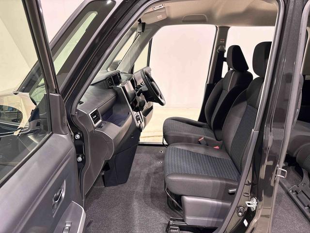 トールカスタムＧ　　９インチディスプレイオーディオＬＥＤヘッドランプ・フォグランプ　　１４インチアルミホイール　オートライト　プッシュボタンスタート　クルーズコントロール　　コーナーセンサー　パワースライドドア　キーフリーシステム（広島県）の中古車