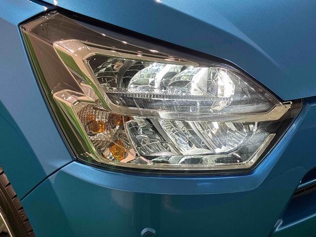 ミライースX SAIII バックカメラ コーナーセンサーLEDヘッドランプ セキュリティアラーム コーナーセンサー 14インチフルホイールキャップ キーレスエントリー 電動格納式ドアミラー ショツピングフック マニュアルエアコン(広島県)の中古車