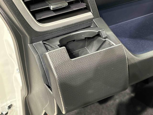 トールカスタムＧ　９インチディスプレイオーディオ　バックカメラＬＥＤヘッドランプ・フォグランプ　　アルミホイール　オートライト　プッシュボタンスタート　クルーズコントロール　　コーナーセンサー　パワースライドドア　キーフリーシステム（広島県）の中古車