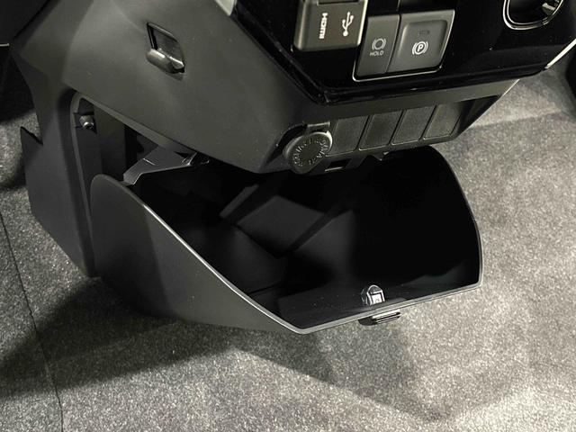 トールカスタムＧ　９インチディスプレイオーディオ　バックカメラＬＥＤヘッドランプ・フォグランプ　　アルミホイール　オートライト　プッシュボタンスタート　クルーズコントロール　　コーナーセンサー　パワースライドドア　キーフリーシステム（広島県）の中古車