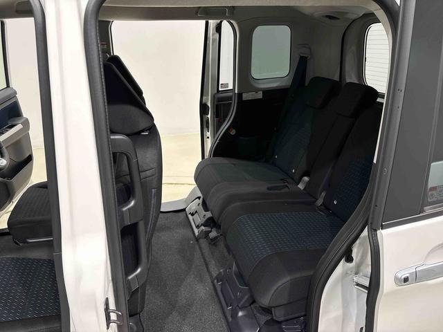 トールカスタムＧ　９インチディスプレイオーディオ　バックカメラＬＥＤヘッドランプ・フォグランプ　　アルミホイール　オートライト　プッシュボタンスタート　クルーズコントロール　　コーナーセンサー　パワースライドドア　キーフリーシステム（広島県）の中古車