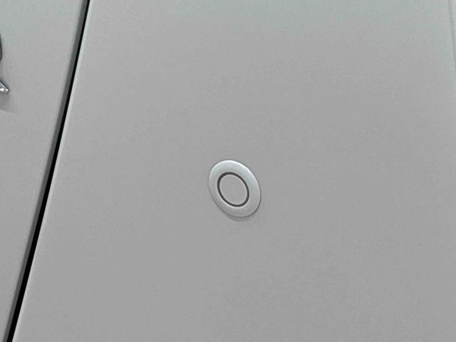 トールカスタムＧ　９インチディスプレイオーディオ　バックカメラＬＥＤヘッドランプ・フォグランプ　　アルミホイール　オートライト　プッシュボタンスタート　クルーズコントロール　　コーナーセンサー　パワースライドドア　キーフリーシステム（広島県）の中古車