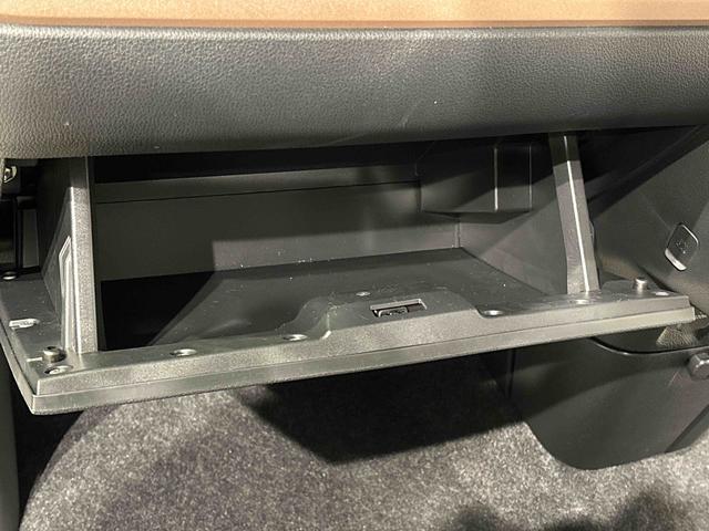 ムーヴキャンバスセオリーG バックカメラ付き 電動パーキングブレーキLEDオートライト・フォグランプ 電動パーキングブレーキ プッシュボタンスタート セキュリティアラーム バックカメラ 両側パワースライドドアウエルカムオープン機能 オート電動格納式ドアミラー(広島県)の中古車