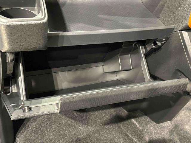 タントファンクロス バックモニター 電動パーキングブレーキLEDオートライト パワースライドドアウェルカムオープン機能 電動格納式ドアミラー 助手席ロングスライド 助手席イージークローザー セキュリティアラーム キーフリーシステム(広島県)の中古車