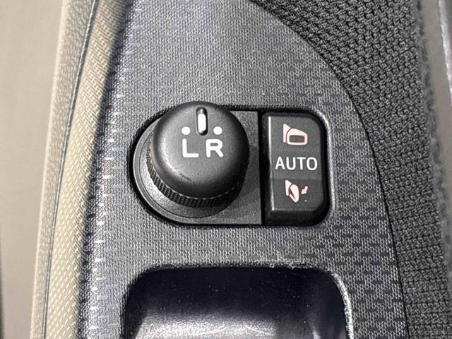 ムーヴＸリミテッド　ＳＡIII運転席シートヒーター　アルミホイール　オートライト　プッシュボタンスタート　セキュリティアラーム　キーフリーシステム　オート電動格納式ドアミラー　シートリフター（広島県）の中古車