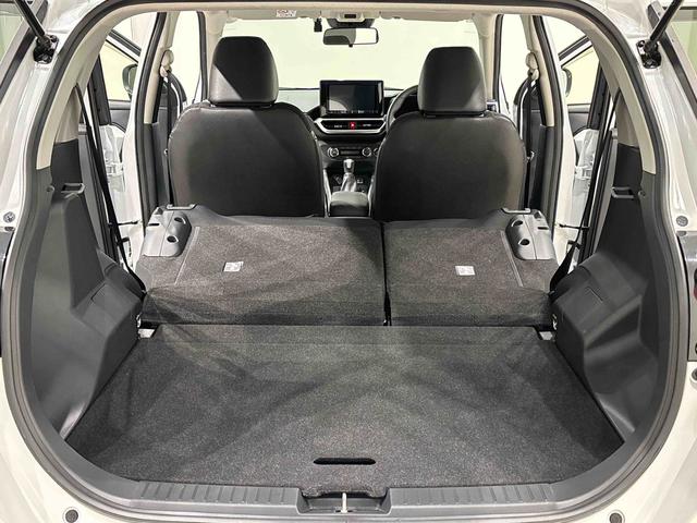 ロッキープレミアム ナビゲーション ドライブレコーダー ETCLEDヘッドランプ・フォグランプ 全車速追従機能付アダプティブクルーズコントロール レーンキープコントロール ブラインドスポットモニター 17インチアルミホイール シートヒーター ナビゲーション(広島県)の中古車