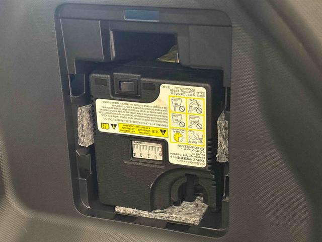 ロッキープレミアム ナビゲーション ドライブレコーダー ETCLEDヘッドランプ・フォグランプ 全車速追従機能付アダプティブクルーズコントロール レーンキープコントロール ブラインドスポットモニター 17インチアルミホイール シートヒーター ナビゲーション(広島県)の中古車