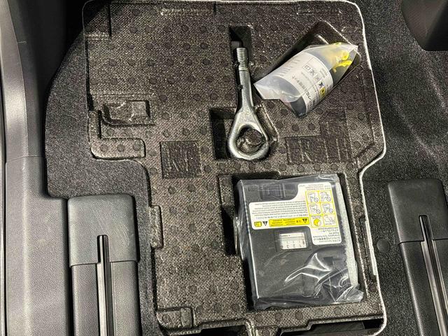 タントカスタムX 10インチナビゲーション バックカメラLEDオートライト パワースライドドアウェルカムオープン機能 電動パーキングブレーキ 運転席助手席シートヒーター アルミホイール(広島県)の中古車