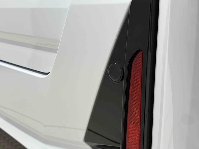 タントカスタムRS ナビ バックモニター 電動パーキングブレーキLEDオートライト パワースライドドアウェルカムオープン機能 オート電動格納式ドアミラー 助手席ロングスライド 助手席イージークローザー アルミホイール キーフリーシステム(広島県)の中古車