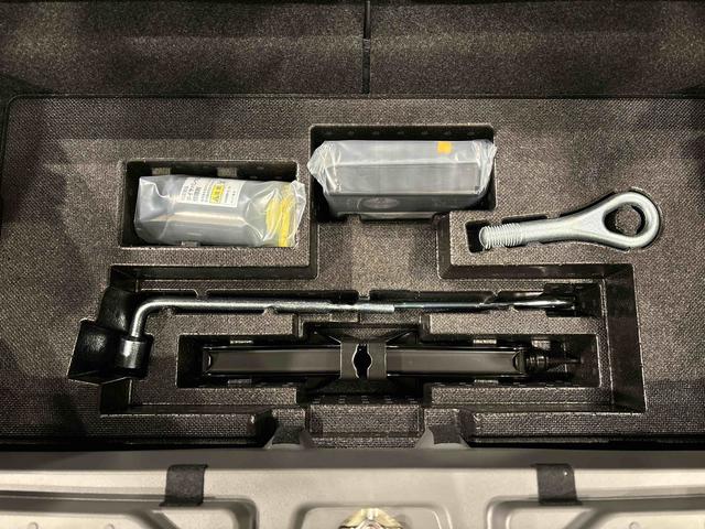 タフトG クロムベンチャースカイフィールトップ クロムパック メッキパック シルバーアンダーガーニッシュ インテリアアクセント LEDオートライト&フォグランプ 電動パーキングブレーキ バックカメラ アルミホイール(広島県)の中古車