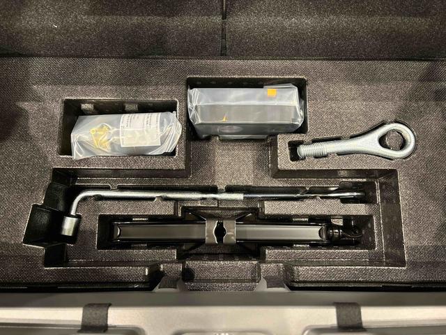 タフトG ダーククロムベンチャー バックモニター シートヒータースカイフィールトップ クロムパック メッキパック シルバーアンダーガーニッシュ インテリアアクセント LEDオートライト&フォグランプ 電動パーキングブレーキ バックカメラ アルミホイール(広島県)の中古車