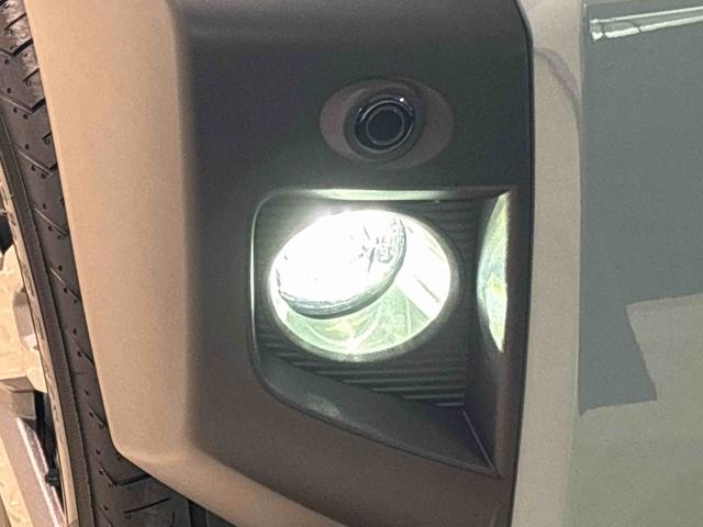 タフトG ダーククロムベンチャー バックモニター シートヒータースカイフィールトップ クロムパック メッキパック シルバーアンダーガーニッシュ インテリアアクセント LEDオートライト&フォグランプ 電動パーキングブレーキ バックカメラ アルミホイール(広島県)の中古車