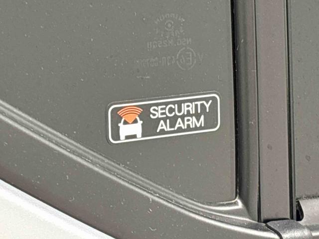 ミライースＸ　ＳＡIIIＬＥＤヘッドランプ　セキュリティアラーム　コーナーセンサー　１４インチフルホイールキャップ　キーレスエントリー　電動格納式ドアミラー　ショツピングフック　マニュアルエアコン（広島県）の中古車