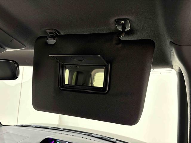 タントカスタムＲＳ　カーナビ　バックモニター　キーフリーシステムＬＥＤヘッドライト・フォグランプ　サイドエアバッグ　電動パーキングブレーキ　後席両側パワースライドドア　運転席・助手席シートヒーター　オートライト　オートエアコン　プッシュボタンスタート（広島県）の中古車