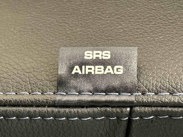 タントカスタムＲＳ　カーナビ　バックモニター　キーフリーシステムＬＥＤヘッドライト・フォグランプ　サイドエアバッグ　電動パーキングブレーキ　後席両側パワースライドドア　運転席・助手席シートヒーター　オートライト　オートエアコン　プッシュボタンスタート（広島県）の中古車