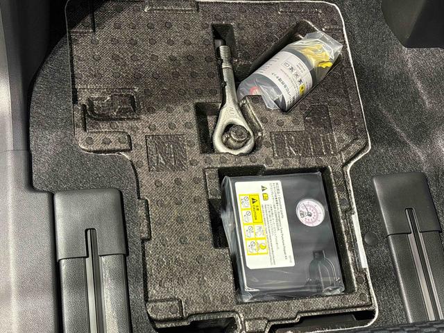 タントカスタムＸ　両側電動スライドドア　バックカメラ付前席シートヒーター　オートホールド機能付き電動パーキングブレーキ　ＬＥＤヘッドライト　ＬＥＤフォグランプ　オートライト　オートハイビーム　オーディオ操作用ステアリングスイッチ　ＳＲＳサイドエアバッグ（広島県）の中古車