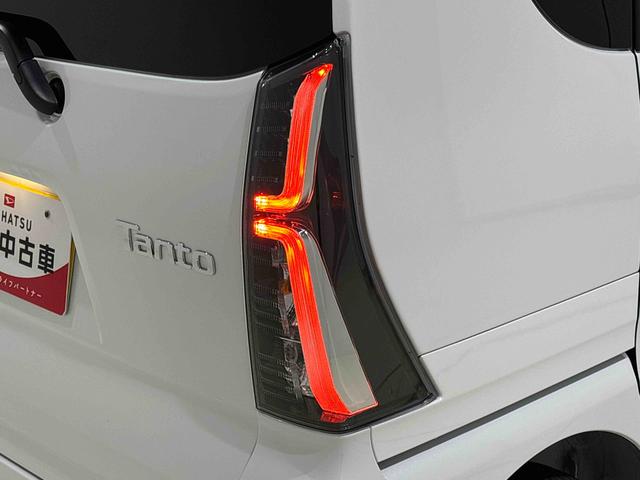タントカスタムＸ　両側電動スライドドア　バックカメラ付前席シートヒーター　オートホールド機能付き電動パーキングブレーキ　ＬＥＤヘッドライト　ＬＥＤフォグランプ　オートライト　オートハイビーム　オーディオ操作用ステアリングスイッチ　ＳＲＳサイドエアバッグ（広島県）の中古車