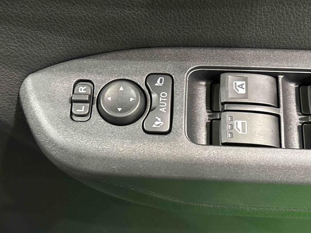 ムーヴG 左側パワースライドドア 電子パーキングブレーキ?EDオートハイビーム・フォグランプ 運転席シートリフター アルミホイール オートライト プッシュボタンスタート セキュリティアラーム 360°スーパーUV&IRカットガラス 電子パーキングブレーキ(広島県)の中古車