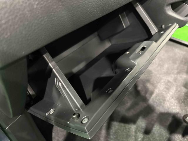 ムーヴG 左側パワースライドドア 電子パーキングブレーキ?EDオートハイビーム・フォグランプ 運転席シートリフター アルミホイール オートライト プッシュボタンスタート セキュリティアラーム 360°スーパーUV&IRカットガラス 電子パーキングブレーキ(広島県)の中古車